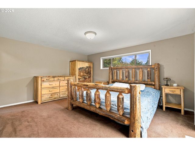 1335 Nw 128TH Ave, Portland, OR 97229