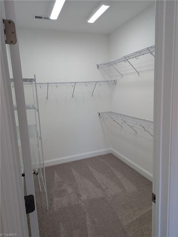 218 Kyndall Run Drive 34, Lexington, NC 27295