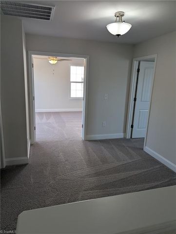 218 Kyndall Run Drive 34, Lexington, NC 27295