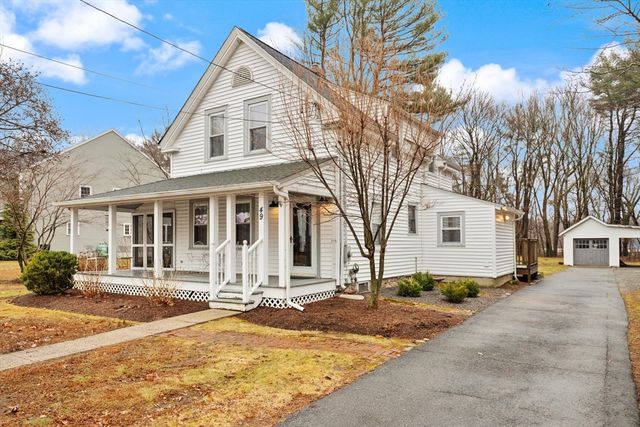 49 Chestnut Street, Foxboro, MA 02035