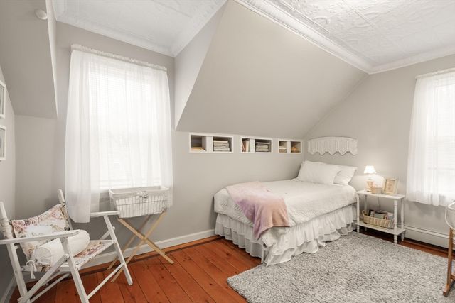 49 Chestnut Street, Foxboro, MA 02035