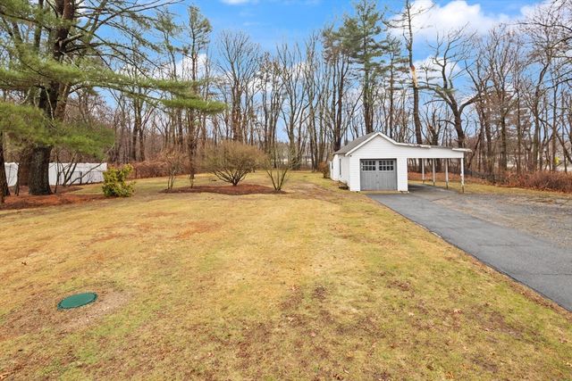 49 Chestnut Street, Foxboro, MA 02035