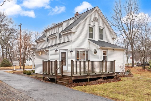 49 Chestnut Street, Foxboro, MA 02035