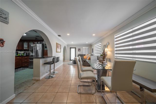 925 E 29th Street, Hialeah, FL 33013