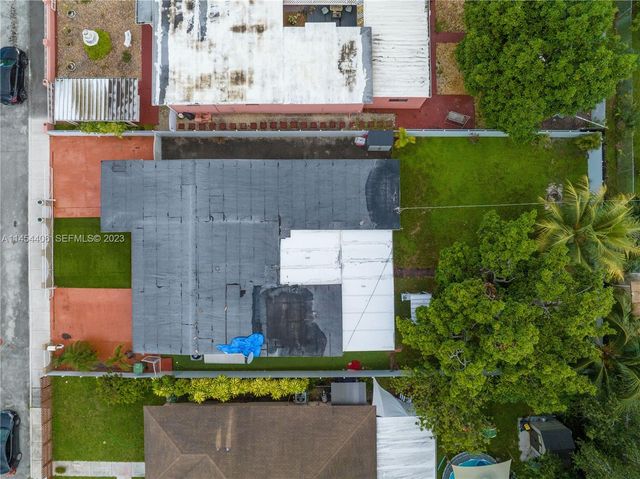 925 E 29th Street, Hialeah, FL 33013