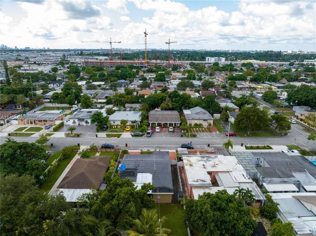 925 E 29th Street, Hialeah, FL 33013
