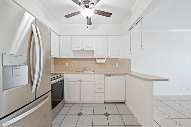 1780 SE 4th Street, Pompano Beach, FL 33060