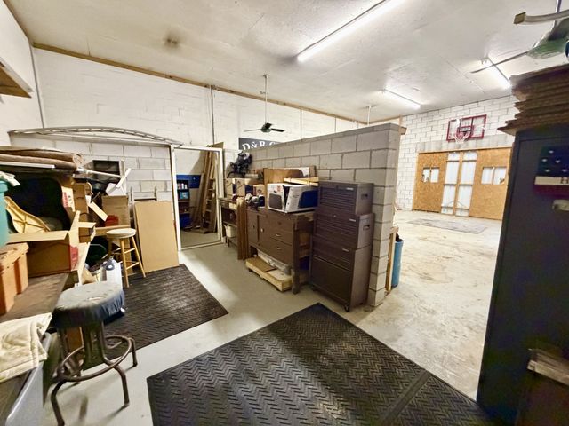 8770 Harrison Ferry Rd, Mcminnville, TN 37110