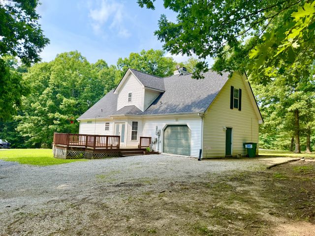 8770 Harrison Ferry Rd, Mcminnville, TN 37110