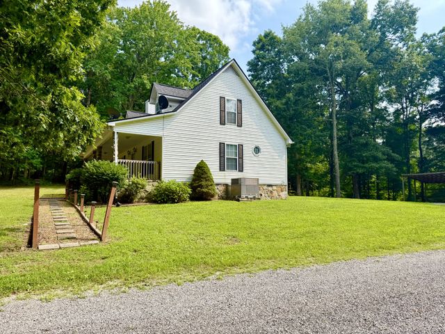 8770 Harrison Ferry Rd, Mcminnville, TN 37110