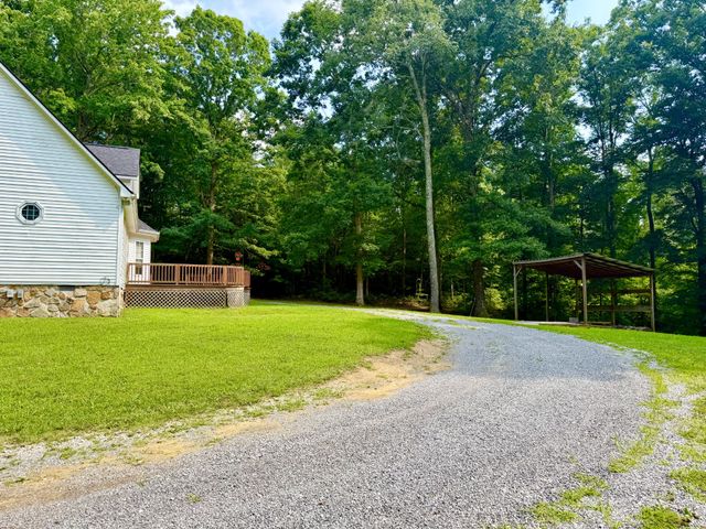 8770 Harrison Ferry Rd, Mcminnville, TN 37110