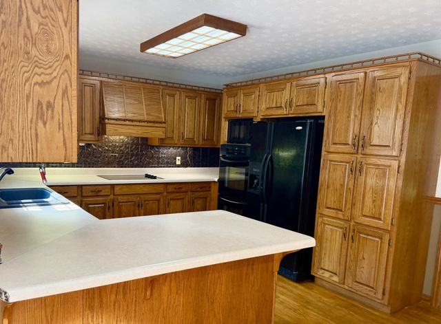 8770 Harrison Ferry Rd, Mcminnville, TN 37110