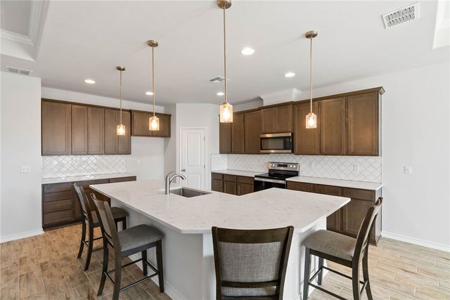 134 Shady Terrace Lane, Rockport, TX 78382