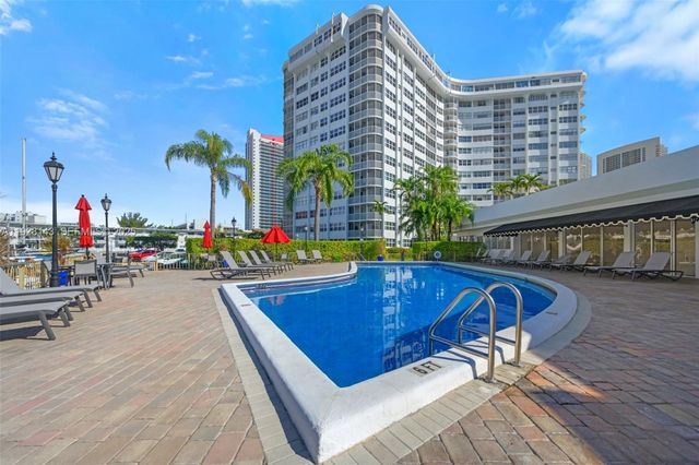 100 Golden Isles Dr 1109, Hallandale Beach, FL 33009