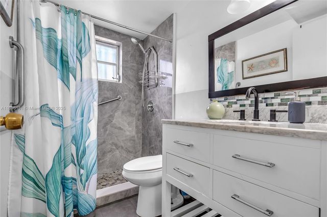 2368 SW 32nd Ave, Miami, FL 33145