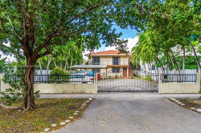 2368 SW 32nd Ave, Miami, FL 33145