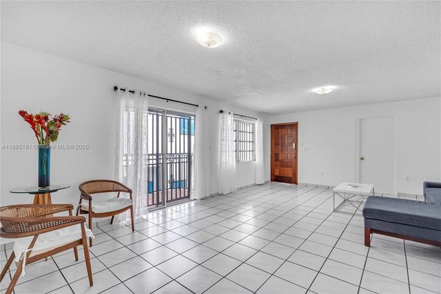 2368 SW 32nd Ave, Miami, FL 33145