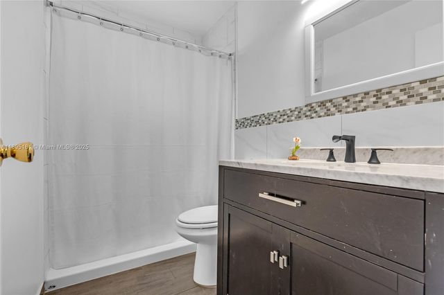 2368 SW 32nd Ave, Miami, FL 33145