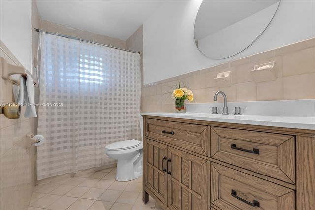 2368 SW 32nd Ave, Miami, FL 33145