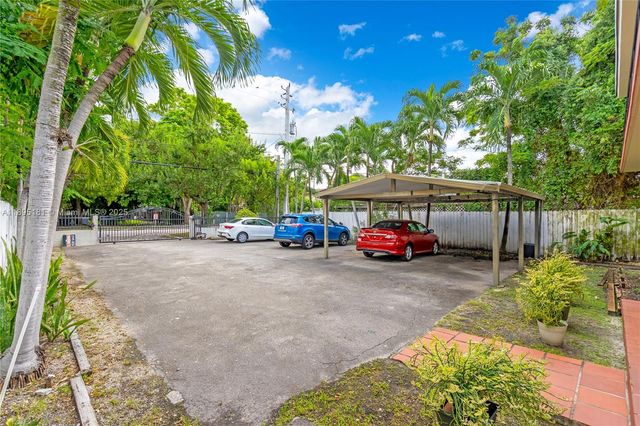 2368 SW 32nd Ave, Miami, FL 33145