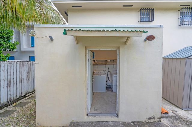 2368 SW 32nd Ave, Miami, FL 33145