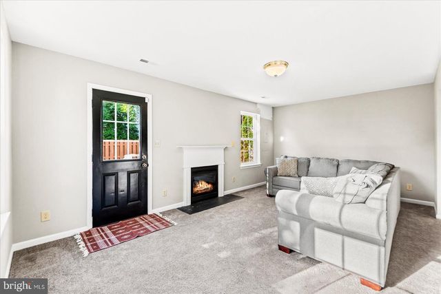 7213 WYTHEVILLE CIR, Fredericksburg, VA 22407