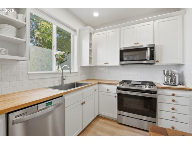 16035 Sw MASON Ln, Beaverton, OR 97006