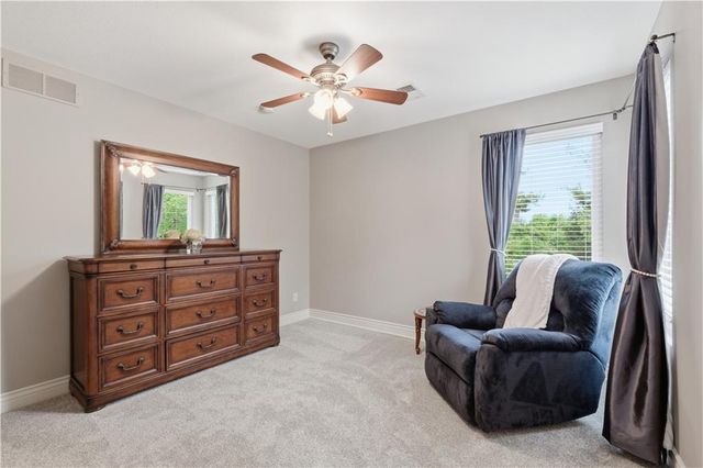 15565 S Gallery Street, Olathe, KS 66062