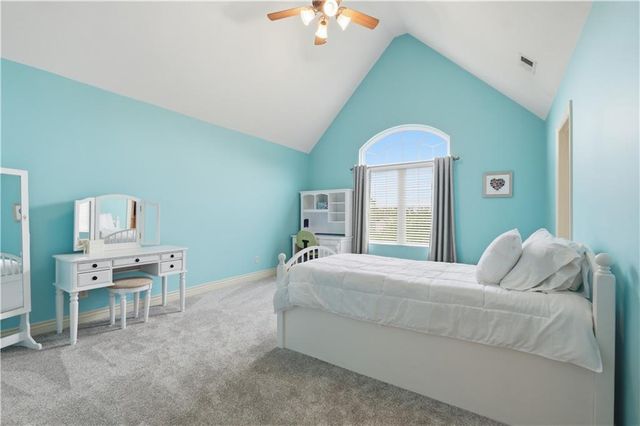 15565 S Gallery Street, Olathe, KS 66062