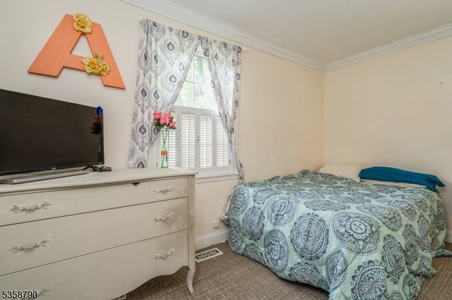 6 Pinecliff Rd, Andover Twp., NJ 07860