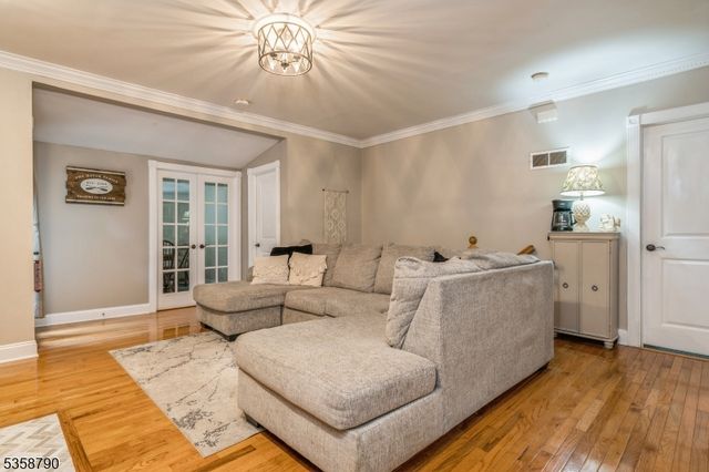 6 Pinecliff Rd, Andover Twp., NJ 07860