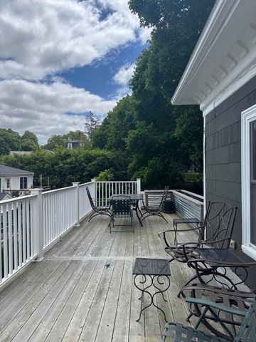 15 Chestnut 2, Melrose, MA 02176