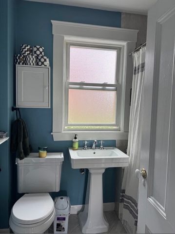 15 Chestnut 2, Melrose, MA 02176