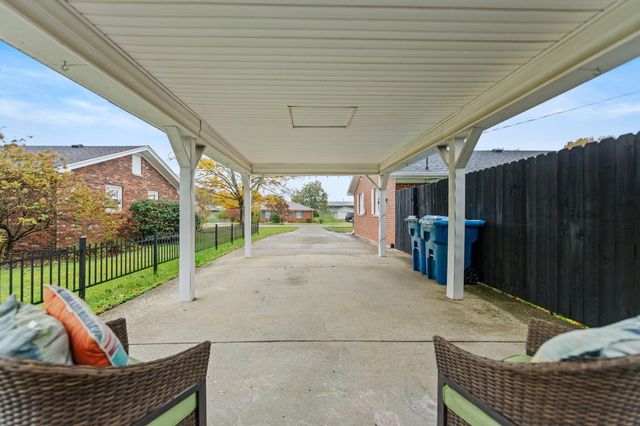 113 Djeddah Drive, Lawrenceburg, KY 40342