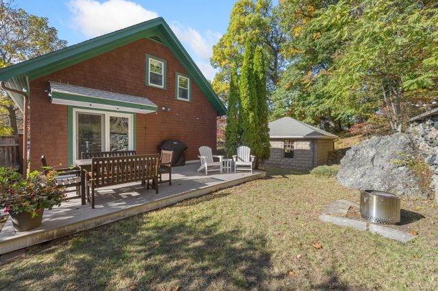 15 Isabella St, Stoneham, MA 02180