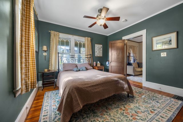 15 Isabella St, Stoneham, MA 02180