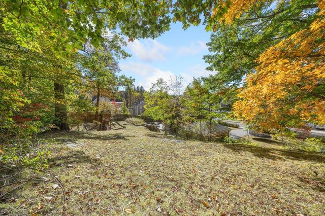 15 Isabella St, Stoneham, MA 02180