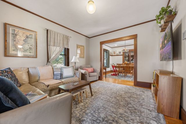 15 Isabella St, Stoneham, MA 02180