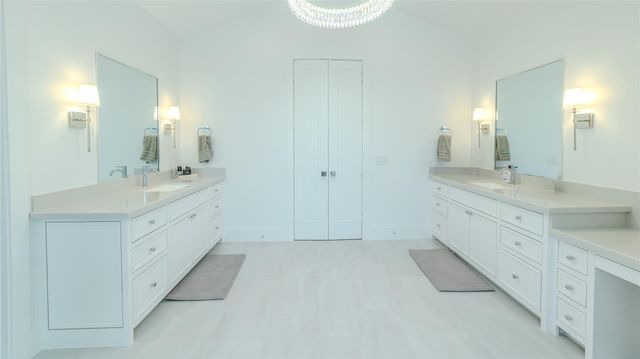974 W 43rd Street, Houston, TX 77018