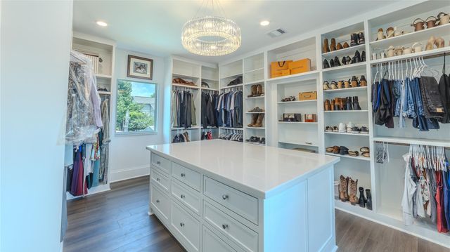 974 W 43rd Street, Houston, TX 77018