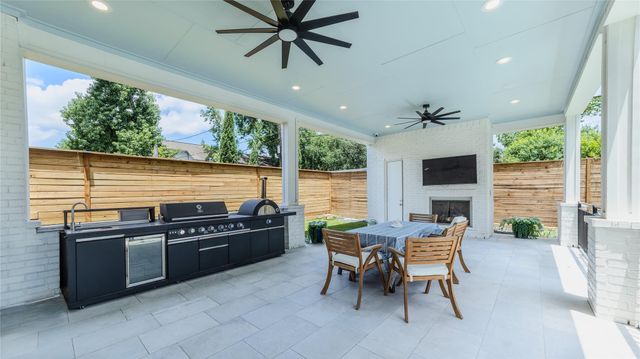 974 W 43rd Street, Houston, TX 77018