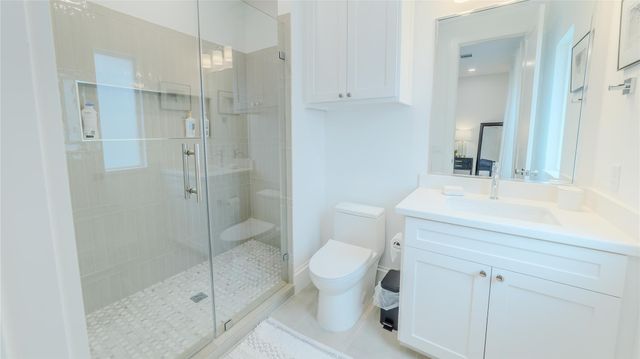 974 W 43rd Street, Houston, TX 77018