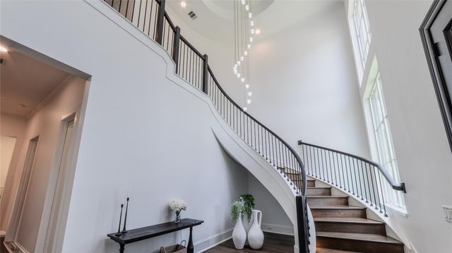 974 W 43rd Street, Houston, TX 77018