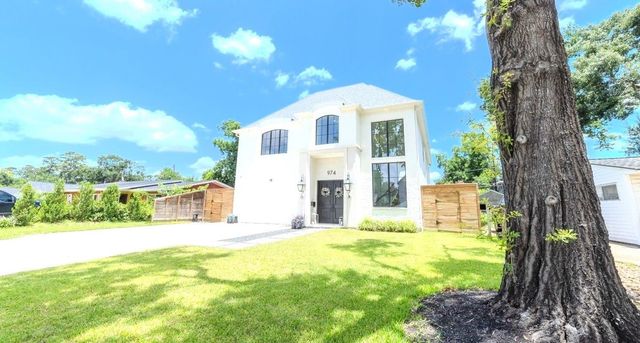 974 W 43rd Street, Houston, TX 77018