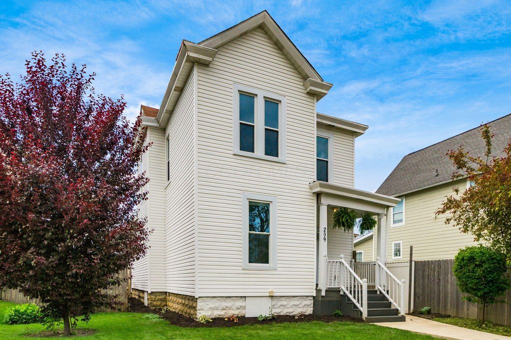 209 S Ogden Avenue, Columbus, OH 43204