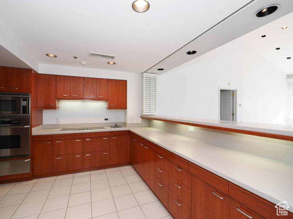 Image 17 of property listing at 44 W BROADWAY #2701, Salt Lake City, UT 84101