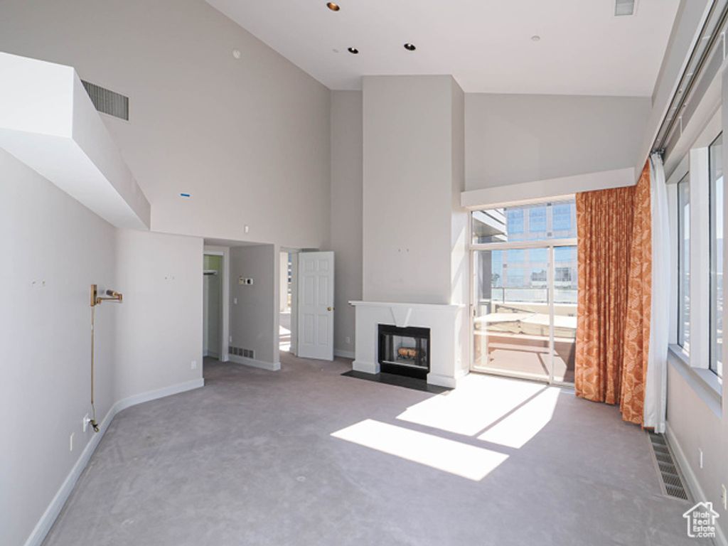 Image 19 of property listing at 44 W BROADWAY #2701, Salt Lake City, UT 84101