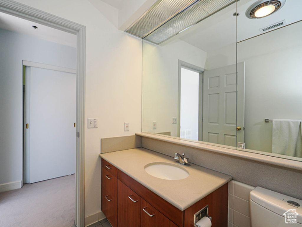 Image 29 of property listing at 44 W BROADWAY #2701, Salt Lake City, UT 84101