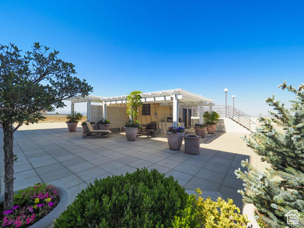 Image 42 of property listing at 44 W BROADWAY #2701, Salt Lake City, UT 84101