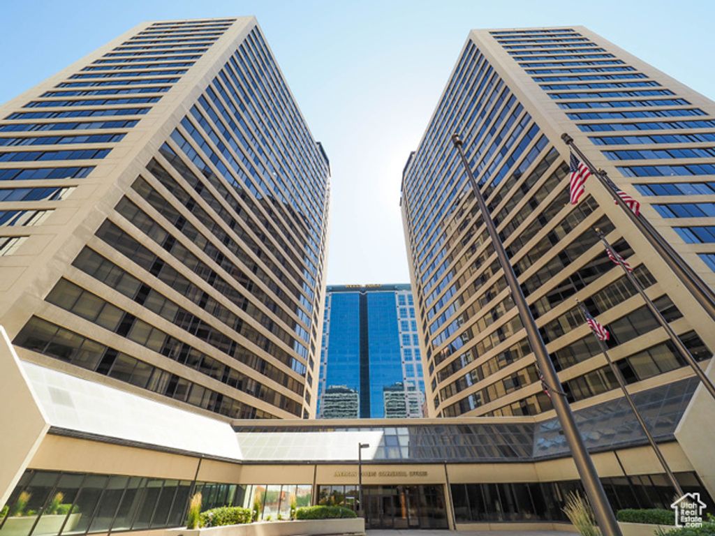 Image 47 of property listing at 44 W BROADWAY #2701, Salt Lake City, UT 84101